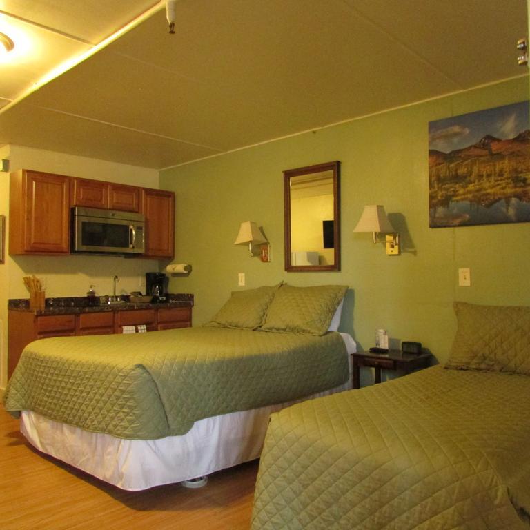 אנקורג' Creekwood Inn מראה חיצוני תמונה